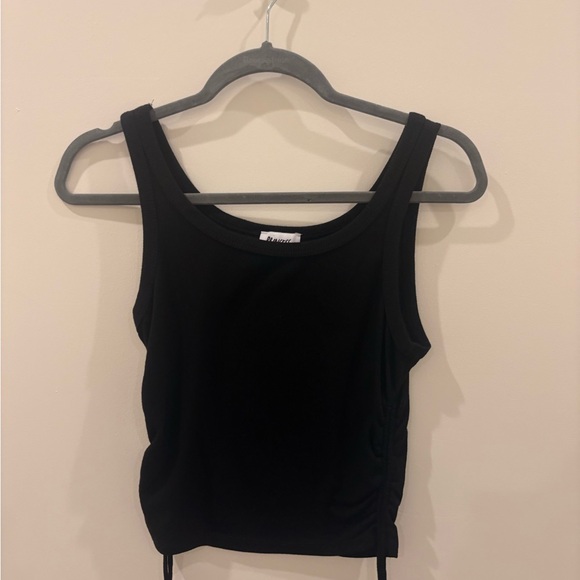 Princess Polly Black Tank - Picture 1 of 3